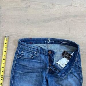 Designer Seven for All Mankind Jeans - A Pocket